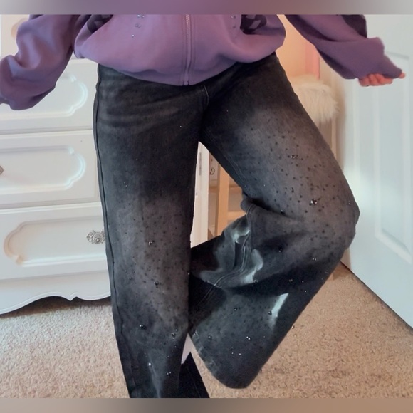 NEW WITH TAGS Aelfric Eden Rhinestone Baggy Jeans Black Size 30 - Picture 4 of 9